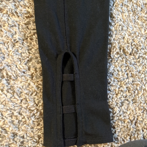 Victoria's secret leggin w back detail - Picture 3 of 6